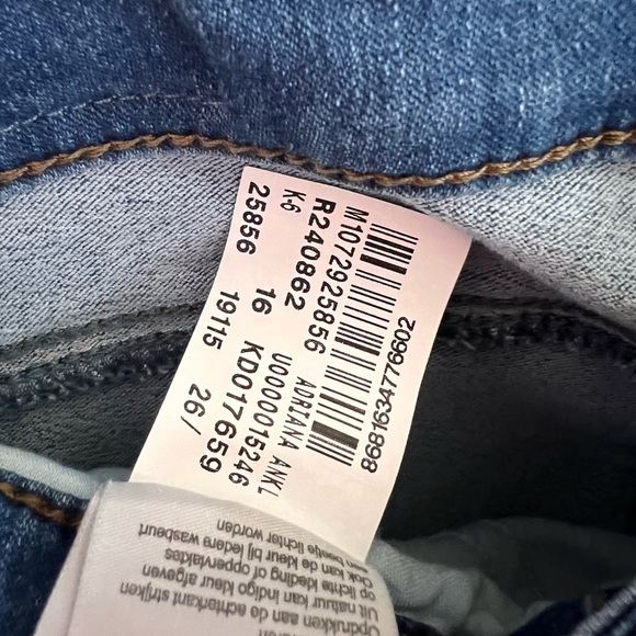 Mavi Jeans The Adriana ankle. Skinny mid rise. - Picture 6 of 6